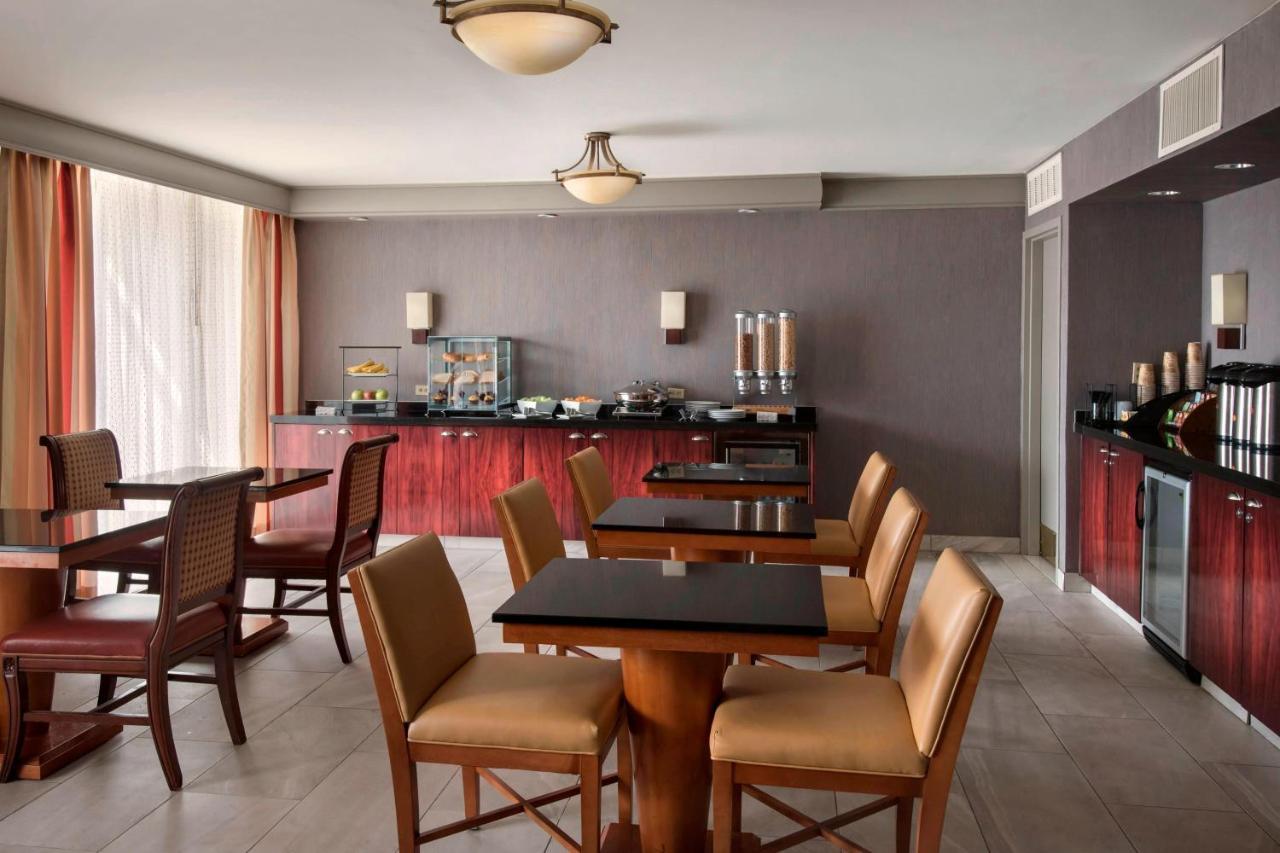 Hotel Marriott Park Ridge Exterior foto